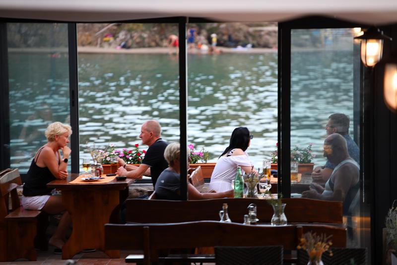Dining with a View: Best Seaside Restaurants in Krk